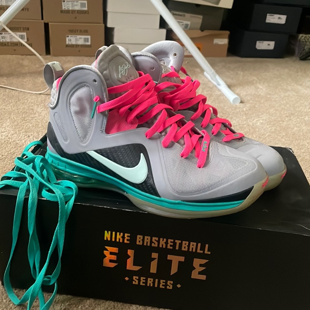 Lebron 9 south beach
